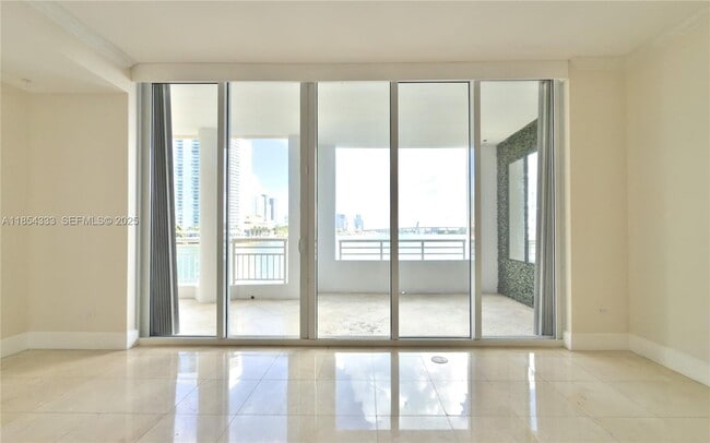 Photo - 848 Brickell Key Dr Unit 306