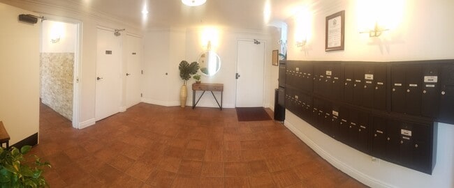 Photo - 11162 Camarillo St Unit 305