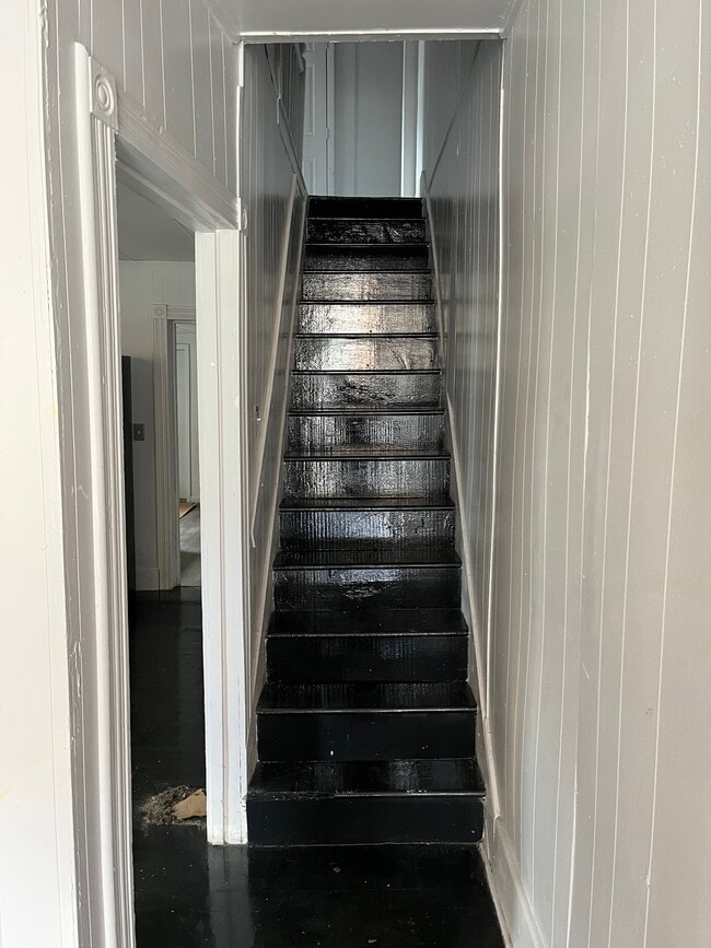 Photo - 125 N 1st St