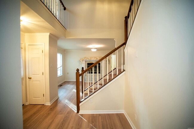 Photo - 14 Echo Point