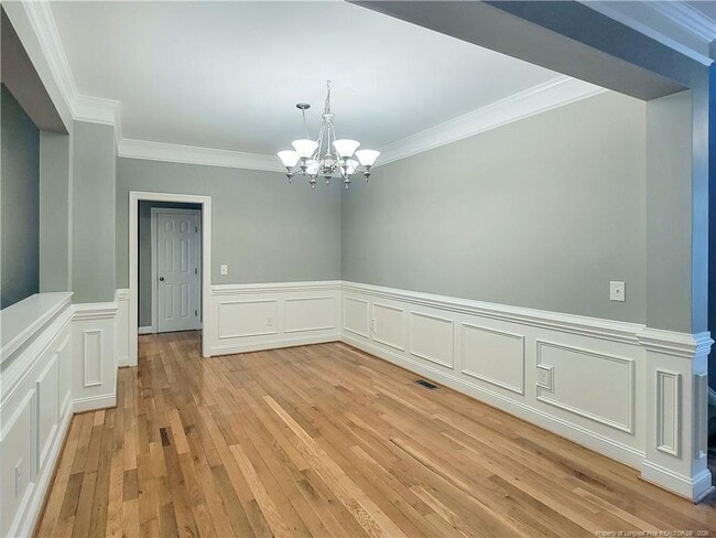 Photo - 414 Banagher Ln