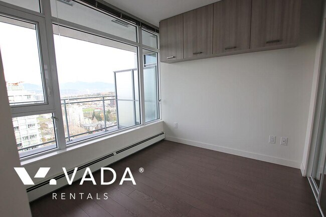 Evolve Tower 1 BR APT Rental 2501-13308 Central Ave Surrey: VADA