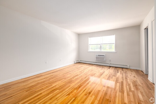 2BR, 1.5BA w/ Rec Room- 2,000SF - First Bedroom