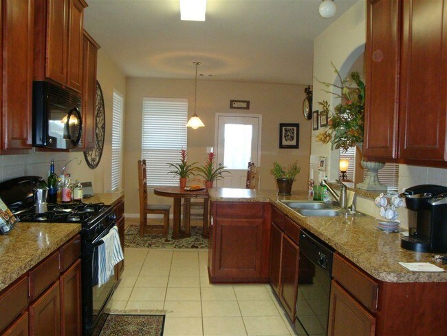 Photo - 2611 Marquette Trail