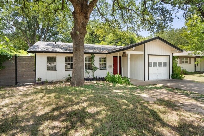 Photo - 1182 Angelina St
