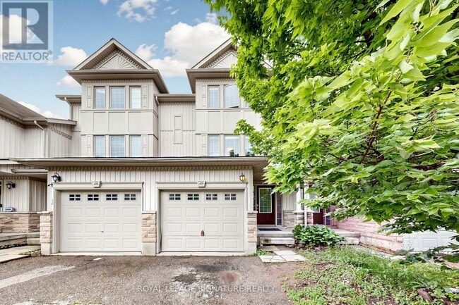 Photo - 110 Activa Ave