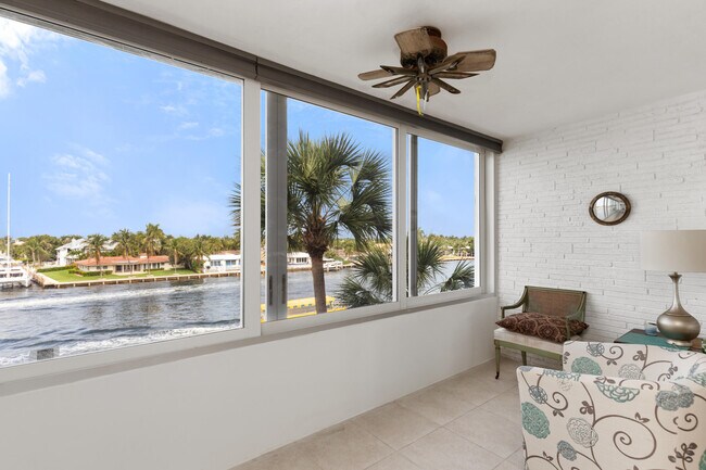 Photo - 401 N Riverside Dr Unit 406