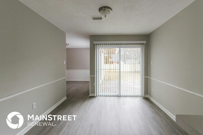 Photo - 4652 Benoit Dr