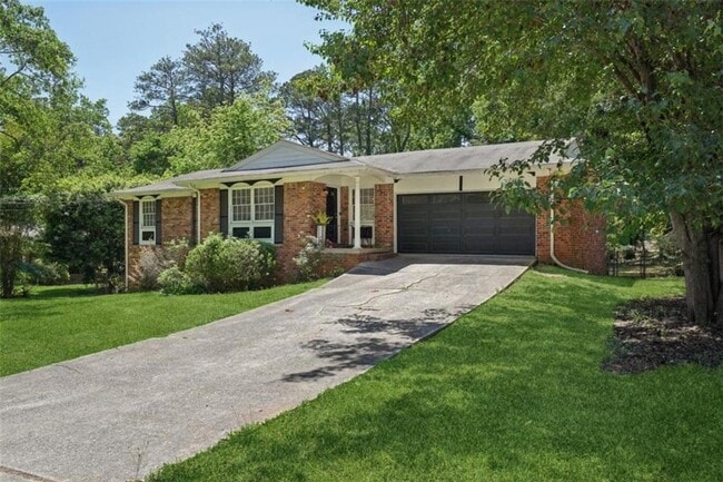 Photo - 119 Kelso Dr SW