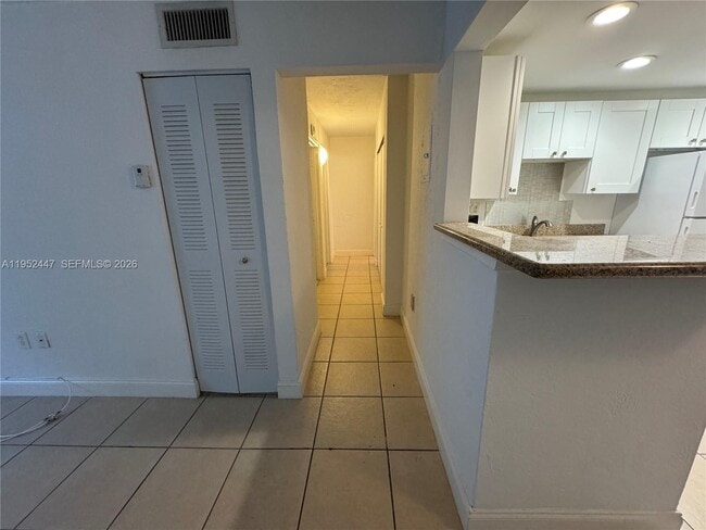 Photo - 8605 SW 68th Ct Unit 4