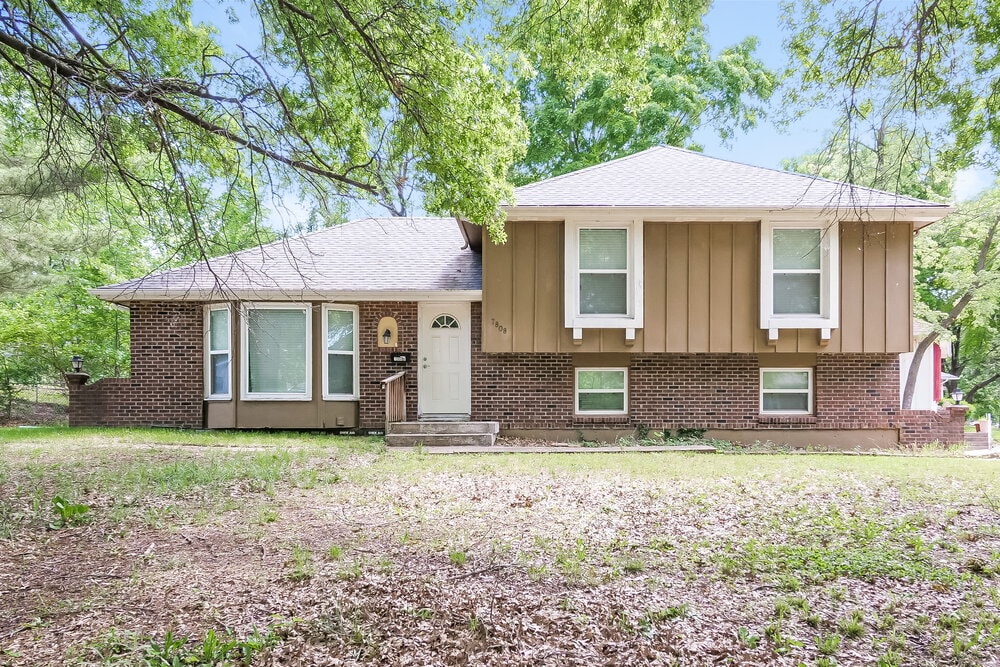 Photo - 7808 E 120th St House