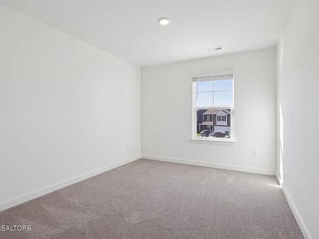 Photo - 6826 Tramway Ln