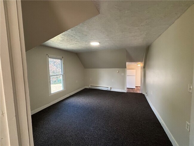 Photo - 759 Carpenter St