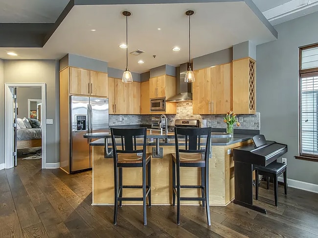 Photo - 117 30th Ave N Unit 401