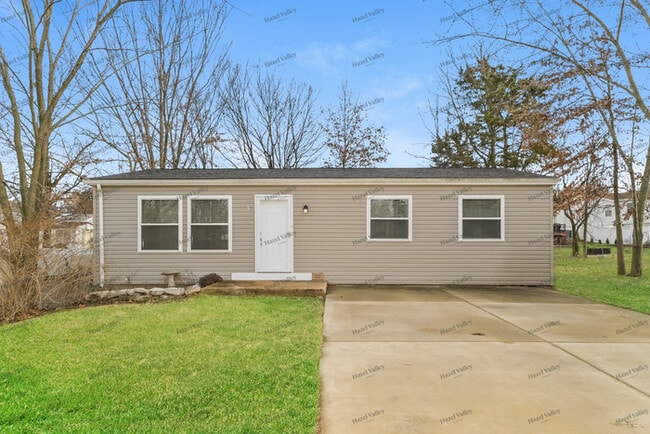 Building Photo - 5 Spring Fawn Ln