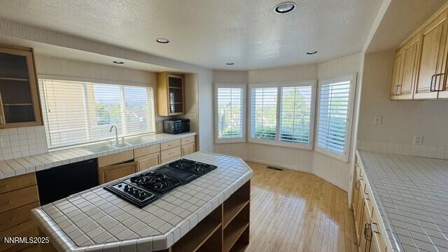 Photo - 6186 Squires Ln