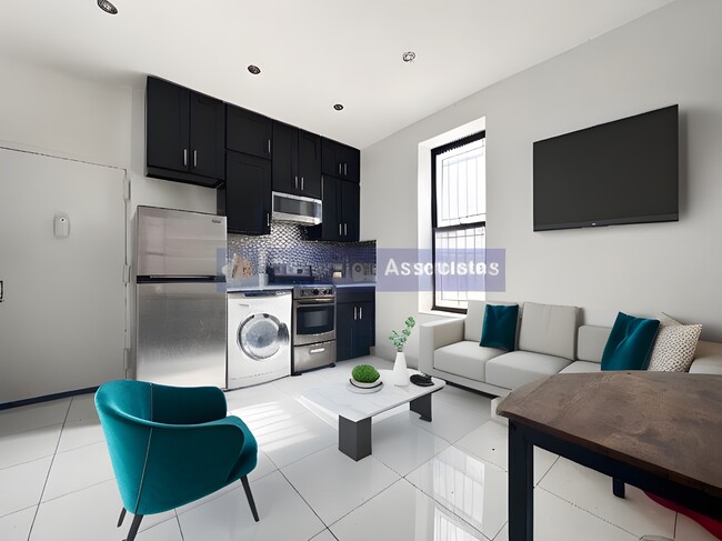 Photo - 932 Amsterdam Ave Apartment Unit 2R