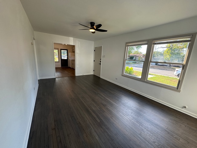 Photo - 510 Mitchell Ave