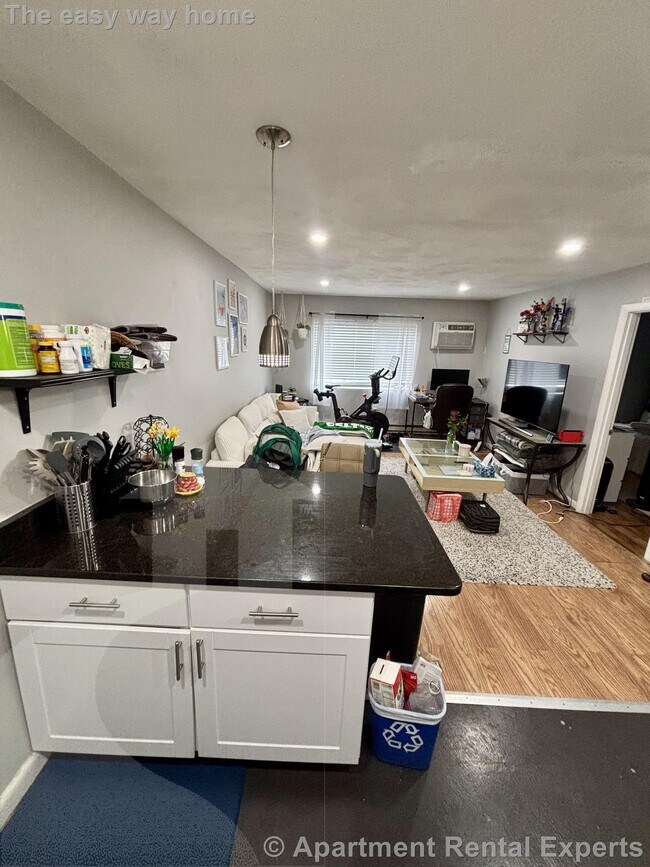 Photo - 10 Roberts St Unit #34