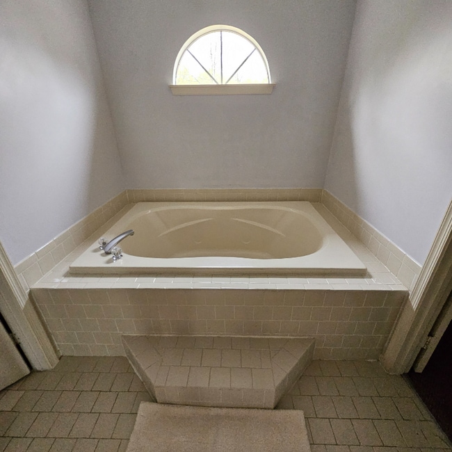 Photo - 2714 Burning Oak Dr