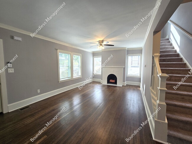 Photo - 1628 Orlando St SW