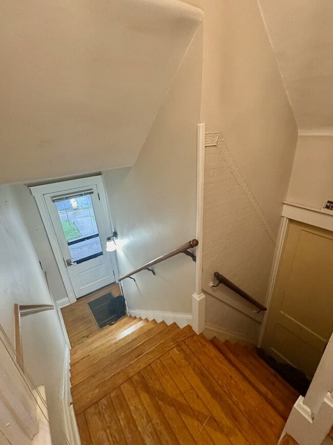 Photo - 2430 Fairview Ave Unit 2