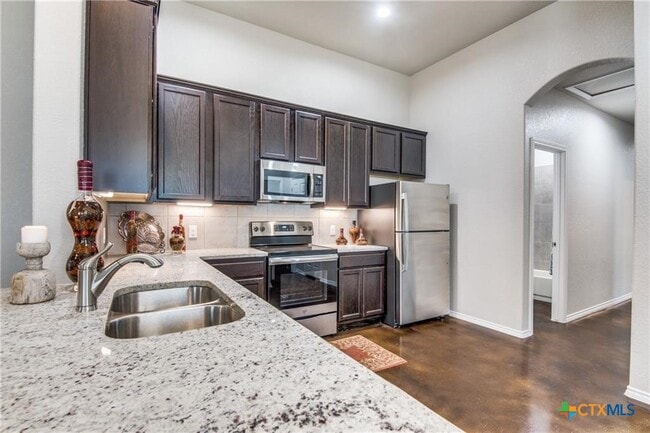 1112 Renee Way