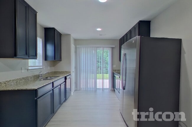 Photo - 344 Longfellows Ln