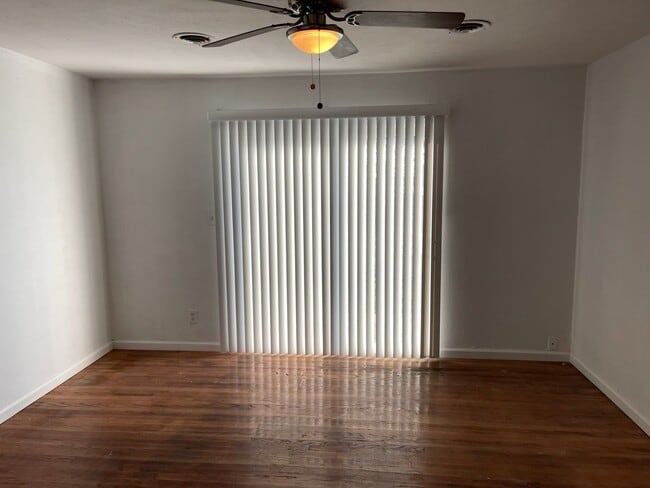 Photo - 4 bed 1.5 bath converted garage!