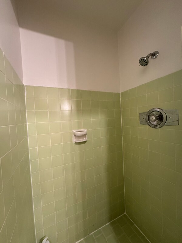 Photo - 10 Country Club Way