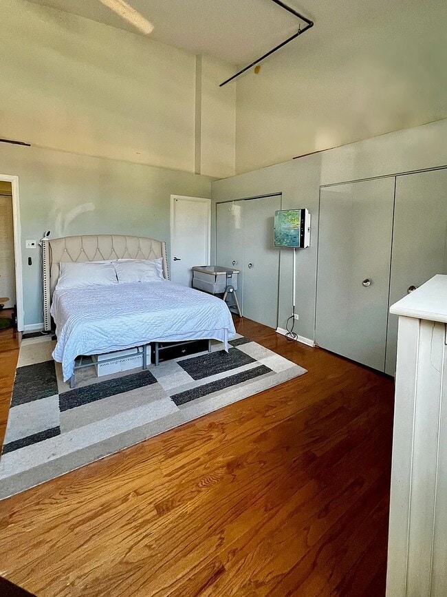 Photo - 1834 Ridge Ave