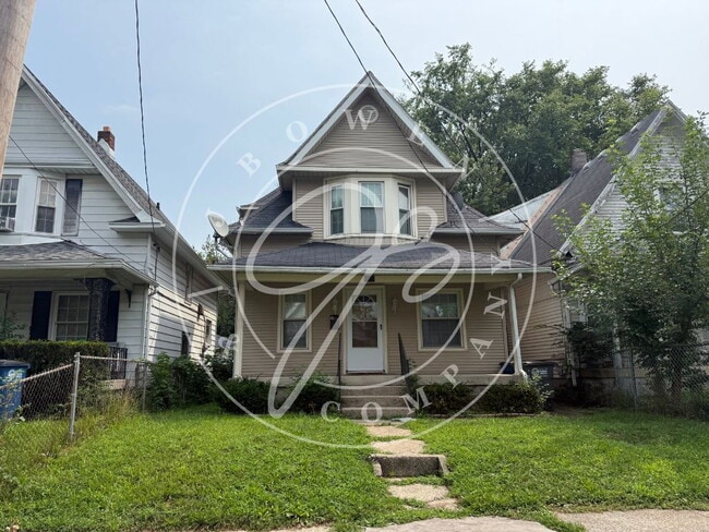 Building Photo - "Charming 3-Bed Home with Spacious Living in South Toledo.