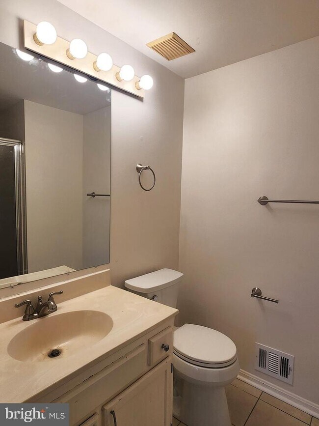 13843 Tabiona Dr Townhome Townhome Rental in Silver Spring MD