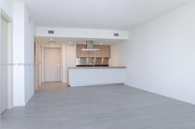 Photo - 1000 Brickell Plaza Unit 2910