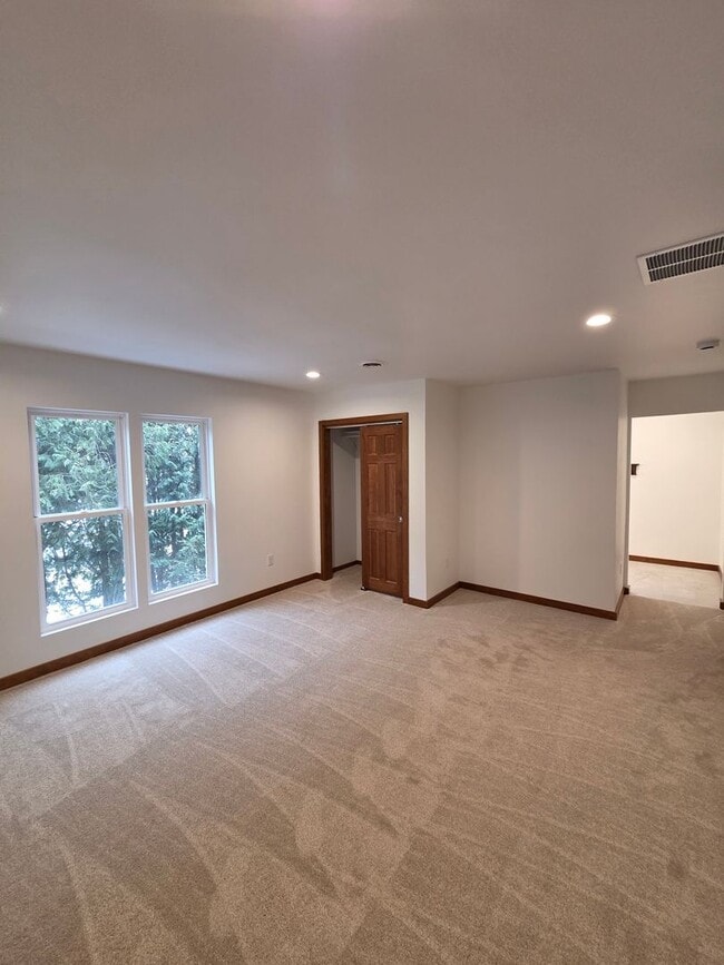 Photo - 2904 Parkridge Ave Unit Upper