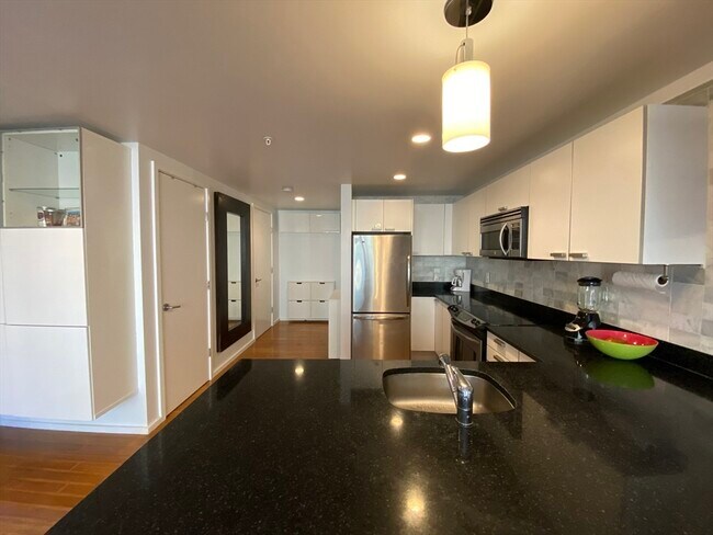 Photo - 1 Earhart St Unit 702