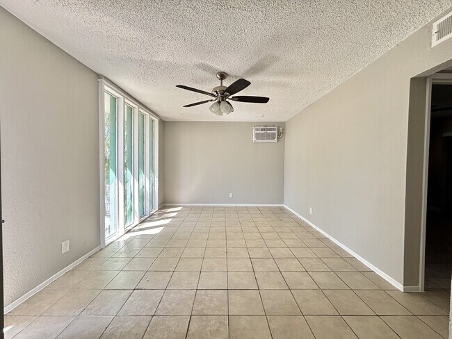 Photo - Updated Upstairs 2 Bed | 1 Bath Apartment Near the Las Vegas Strip Unit 4