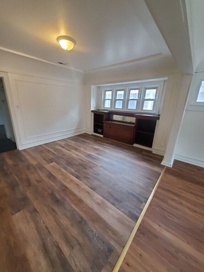 Photo - 2918-2920 N 48th St. (Duplex) Unit 2920 Upper