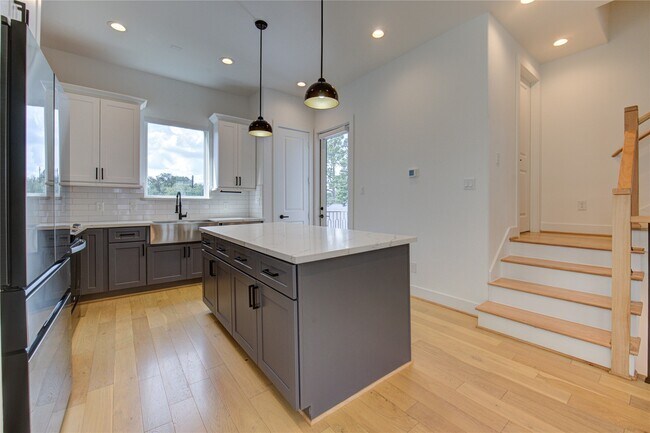 Photo - 10926 Fire Creek Dr