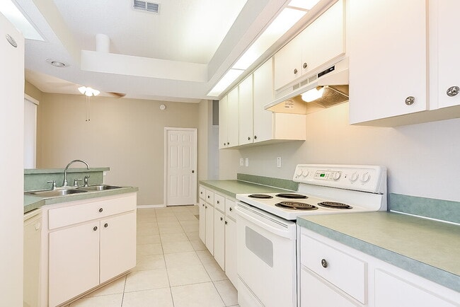 Photo - 7129 Captiva Cir