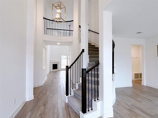 Photo - 29847 Longleaf Grv Ln