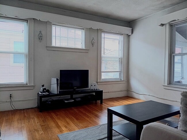 Photo - 44 Glencoe St Unit 2