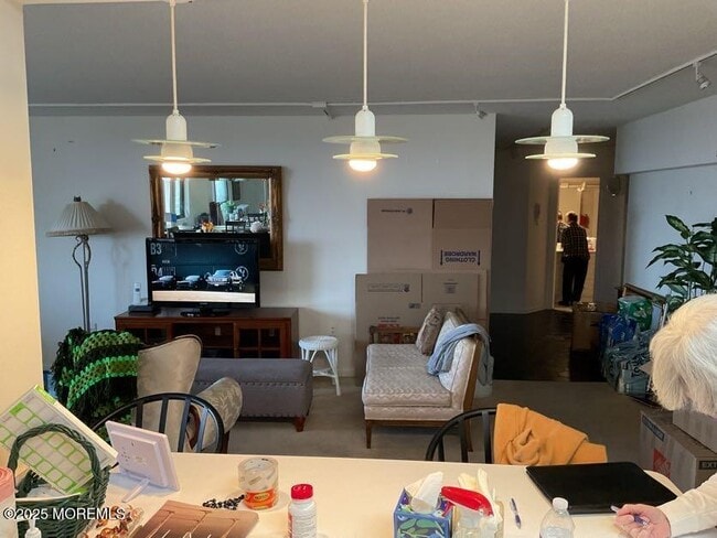 Photo - 1 Channel Dr Unit 813