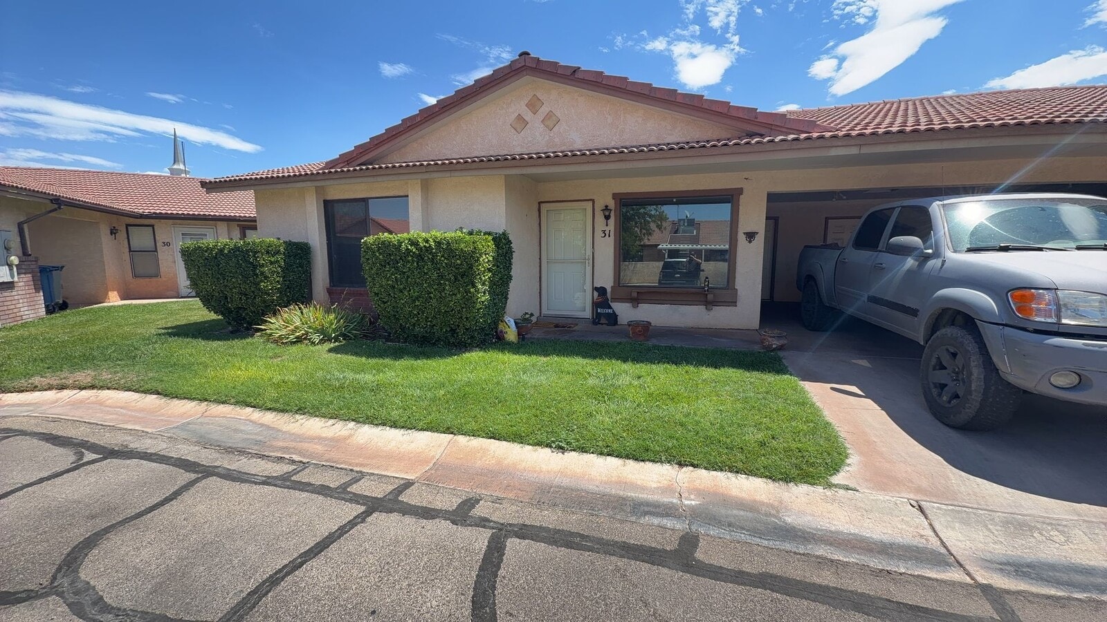 Photo - 1075 1400 W St