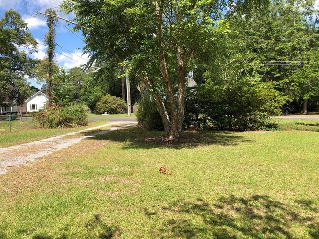 Photo - Charming Georgia Retreat: Spacious 3BD/2BA...