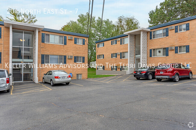 Building Photo - 204 N East St Unit 7 Rental