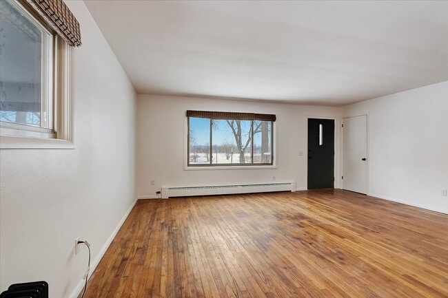 Living Room - 1719 Carver St Unit 1