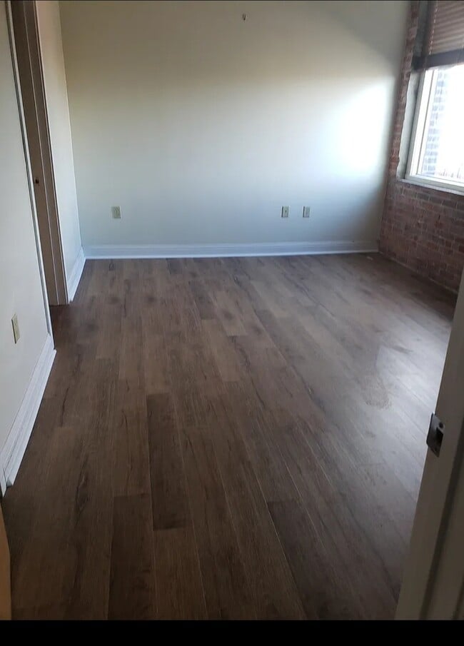 Photo - 147 Centre St Unit 604