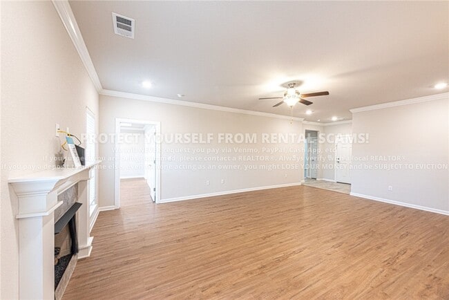 Photo - 371 W Tyler Rd