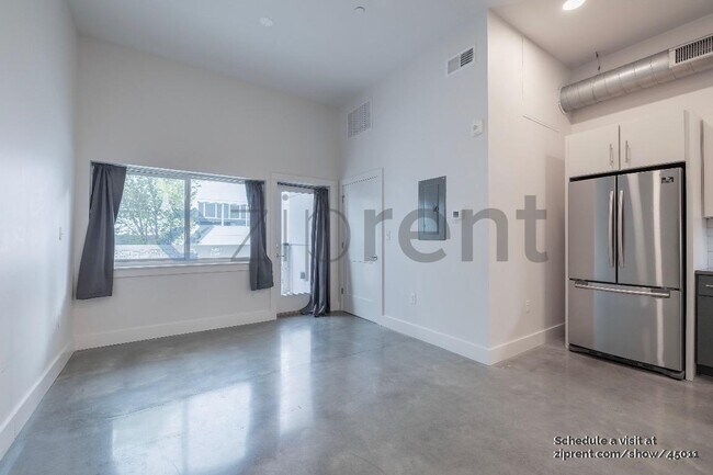 Photo - Unit 208